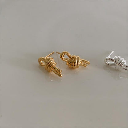 1 Pair Simple Style Knot Plating Sterling Silver Ear Studs