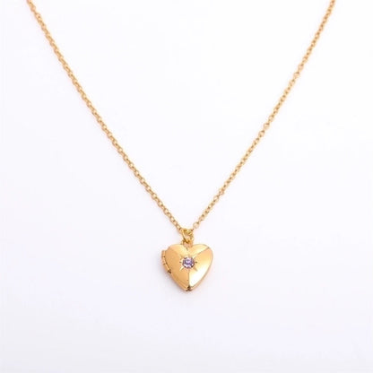 Retro Heart Shape Titanium Steel Copper 14k Gold Plated Birthstone Pendant Necklace In Bulk