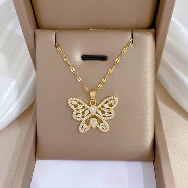 Simple Style Butterfly Titanium Steel Copper Gold Plated Zircon Pendant Necklace In Bulk