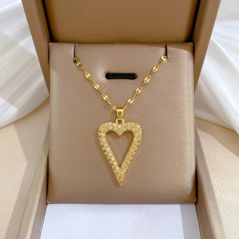 Simple Style Classic Style Geometric Heart Shape Titanium Steel Copper Zircon Pendant Necklace In Bulk