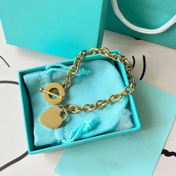 Simple Style Commute Heart Shape Titanium Steel Bracelets