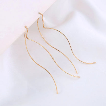 A Pair Of New Ins Fashion Jewelry S Shape Design Simple Tassel Earrings