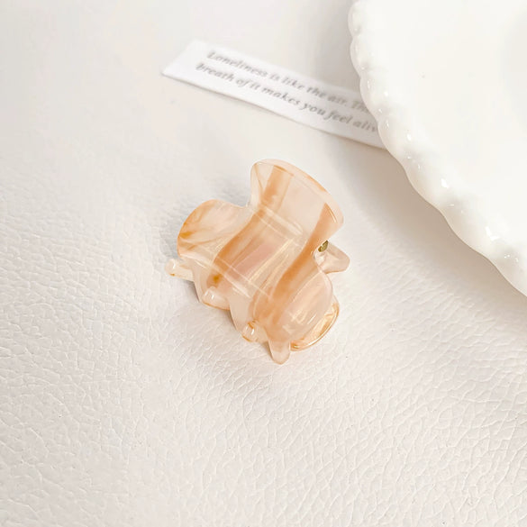 Acrylic Handmade Small Grab Hair Clip Natural Style Blocks Design