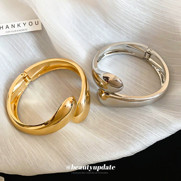Adjustable Metal Opening Bracelet With Cold Style For Women Electroplated Simple High End Bracelet