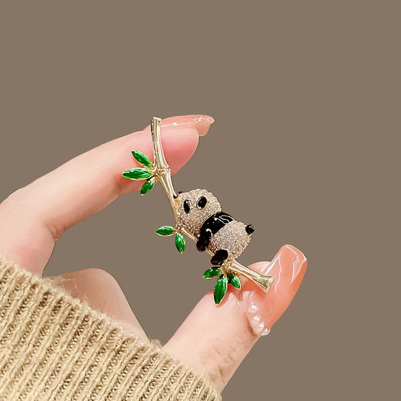 Allmatch Ladies Highend Alloy Animal Panda Brooch With Electroplating Treatment