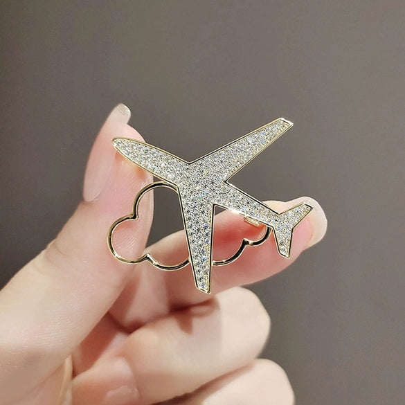 Alloy Aircraft Brooch Natural Style Electroplating For Ladies