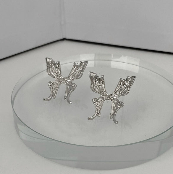 Alloy Animal Style Hollow Butterfly Rose Electroplated Women's Earrings