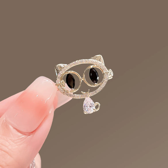 Alloy Animal Style Hollow Cat Brooch For Women With Electroplating
