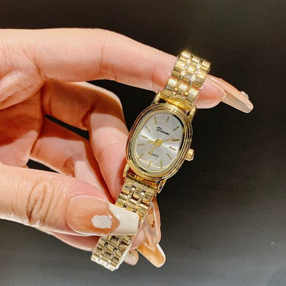 Alloy Band Oval Dial Women's Casual Simple Quartz Watch