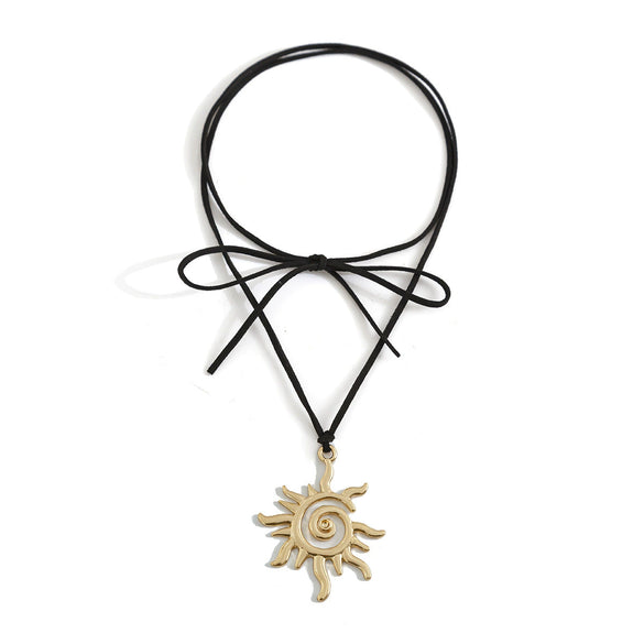Alloy Bohemian Conch Mermaid Pendant Clavicle Necklace With Animals Zodiac Pattern And Electroplating Treatment