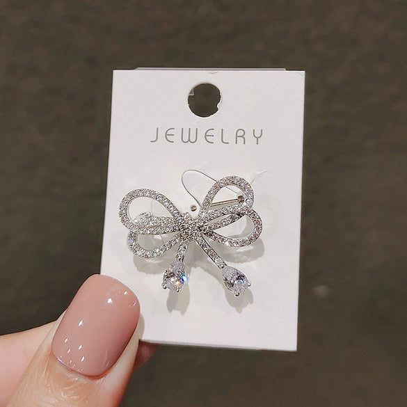 Alloy Bow Brooch With Flower Pattern For Women Electroplated Fixed Clothes Accessory