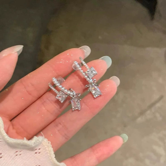 Alloy Bow Pearl Earrings