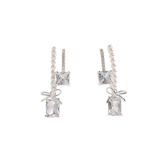 Alloy Bow Pearl Earrings