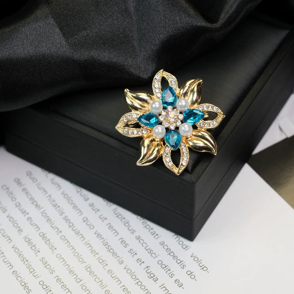 Alloy Brooch Luxury Retro Style With Flower And Star Pattern Electroplated