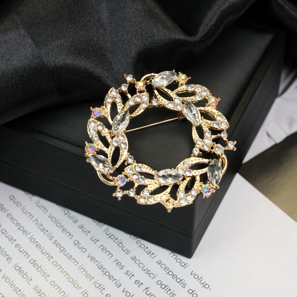 Alloy Brooch Star Animal Flower Bow Leaf Pattern Electroplating Simple Fashionable Personality