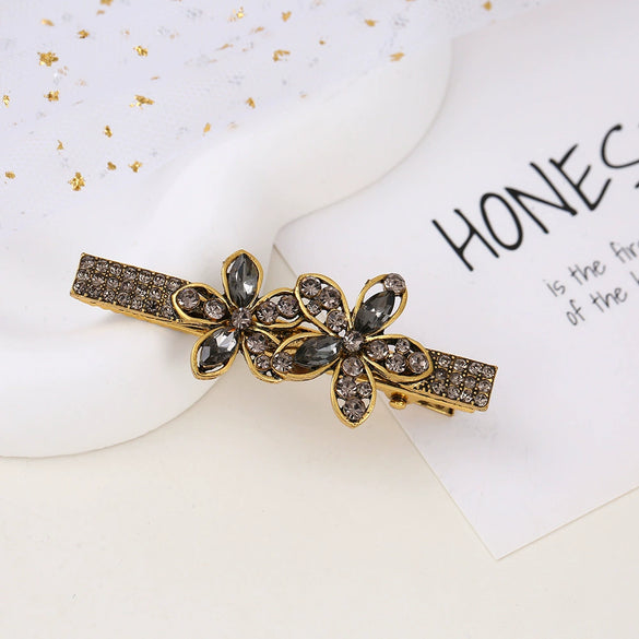Alloy Butterfly Rhinestone Duckbill Side Clip Hairpin For Women Set With Diamonds