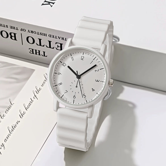 Alloy Case And Silicone Strap Round Student Quartz Watch With Wavy Design Leisure Style