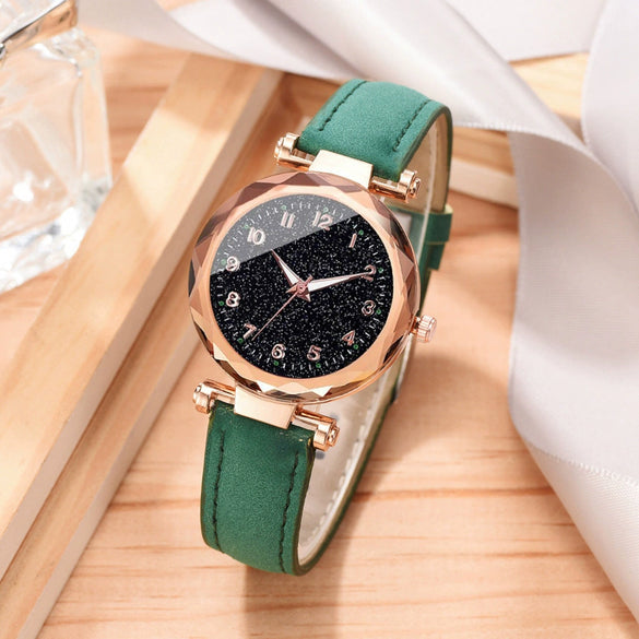 Alloy Case Casual Women's Round Dial Quartz Belt Watch With Imitation Leather Strap