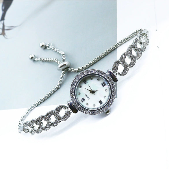 Alloy Casual Women's Round Diamond Quartz Watch