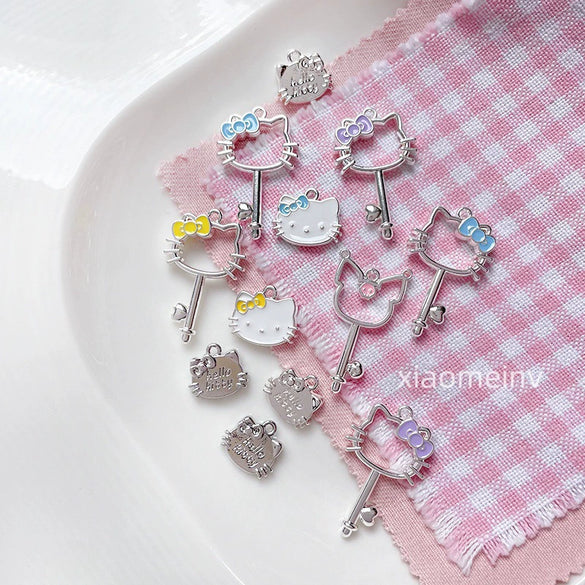 Alloy Cat Head Key Pendant With Oil Dripping Design And Cartoon Geometric Style Handmade Beaded