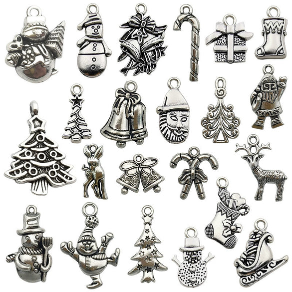 Alloy Christmas Series Pendant Accessories With Snowman Christmas Tree Deer Snowflake Natural Style Electroplating Treatment