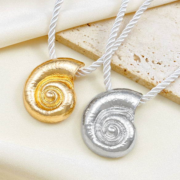 Alloy Conch Animal Zodiac Retro Exaggerated Female Pendant Necklace