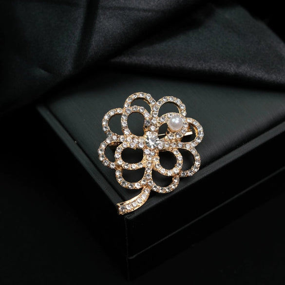 Alloy Diamond Antilight Brooch Fashion Jewelry Accessories