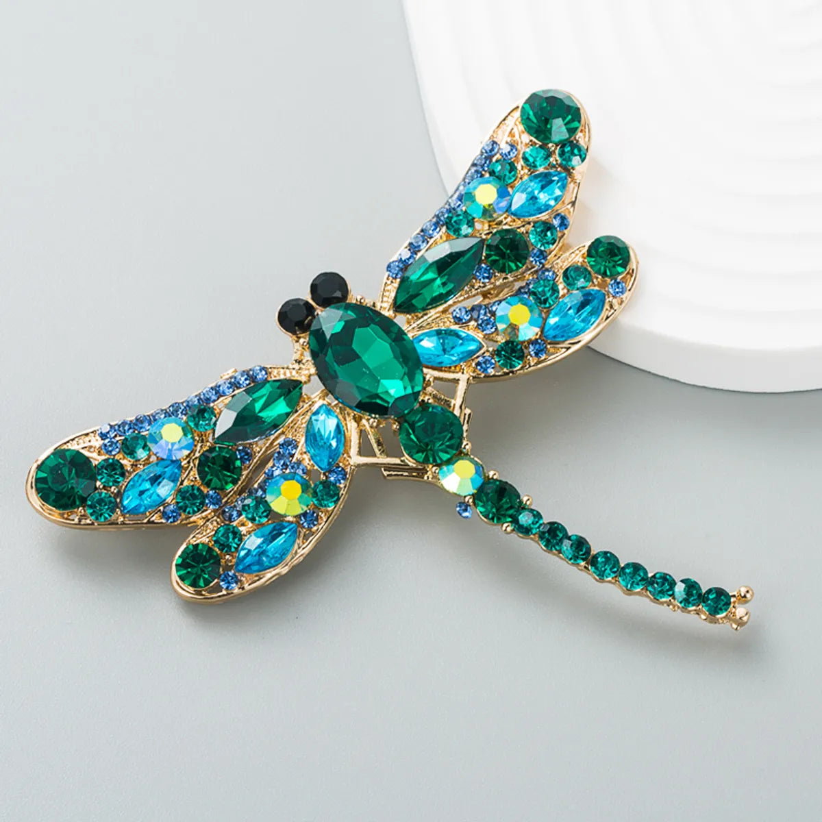 Alloy Diamond Super Flash Dragonfly Cartoon Brooch Female Pin Wholesale