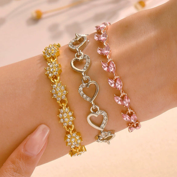 Alloy Diamond Women's Love Geometric Retro Bracelet With Flower And Heart Shapes