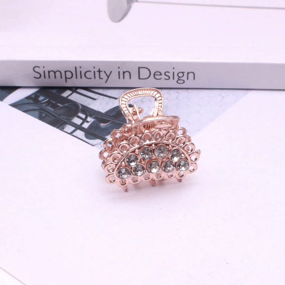 Alloy Diamondencrusted Grabber Bangs Clip Women's Fashion Headwear Bow Hairpin