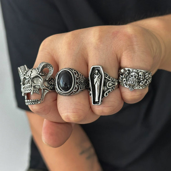 Alloy Distressed Skull Ring And Bracelet For Men Hiphop Retro Punk Style