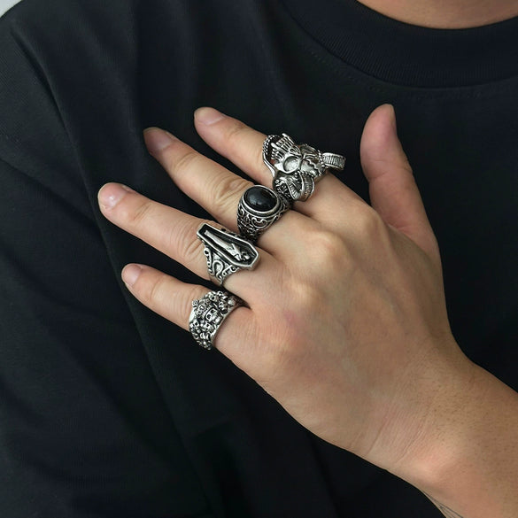 Alloy Distressed Skull Ring And Bracelet For Men Hiphop Retro Punk Style
