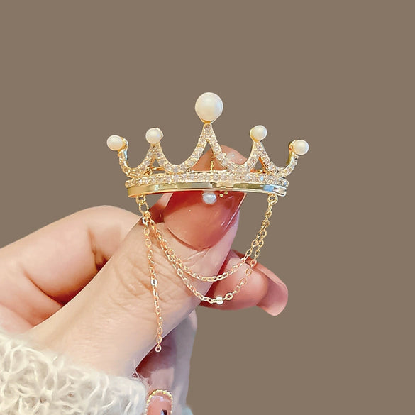 Alloy Electroplated Crown Moulding Tassel Brooch Women's Temperament Suit Accessories