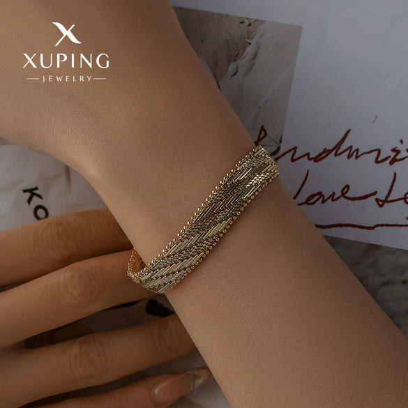 Alloy Electroplated Geometric Style Women's Bracelet