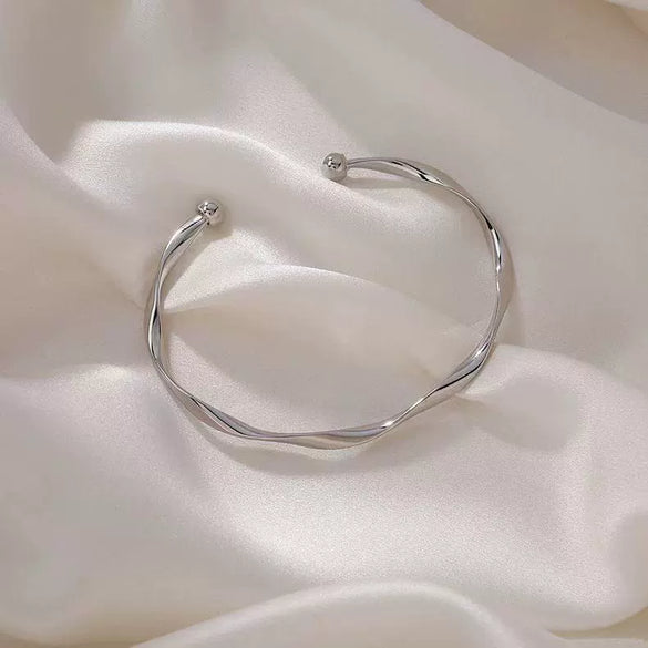 Alloy Electroplated Geometric Women's Fashion Bracelet