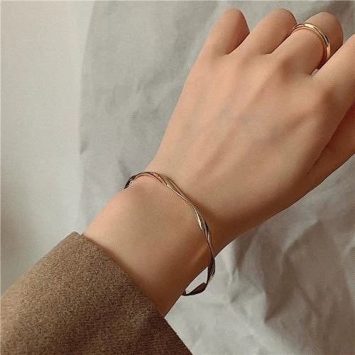 Alloy Electroplated Geometric Women's Fashion Bracelet