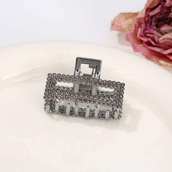 Alloy Electroplated Women's Rhinestone Pearl Hair Shark Clip With Bow Design