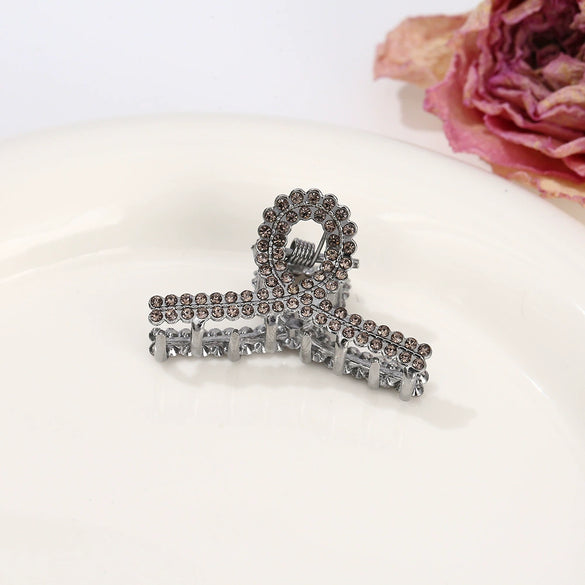 Alloy Electroplated Women's Rhinestone Pearl Hair Shark Clip With Bow Design