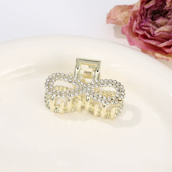 Alloy Electroplated Women's Rhinestone Pearl Hair Shark Clip With Bow Design