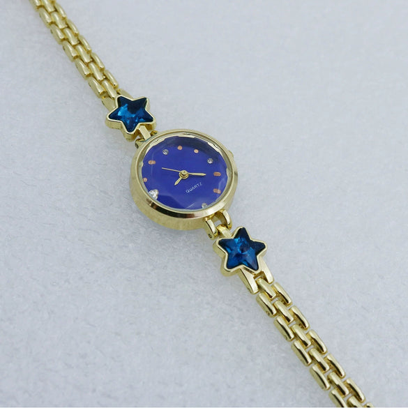 Alloy Fashion Casual Ladies Ocean Heart Bracelet Watch With Round Dial