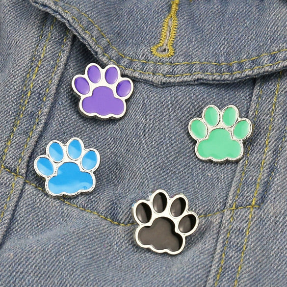 Alloy Fashion Ol Style Cat Paw Brooch With Electroplating