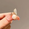 Alloy Fishtail Flower Pearl Brooch Electroplated Women's Decorative Jewelry