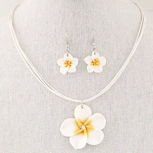 Alloy Flower Electroplated Jewelry Set Necklace And Earrings