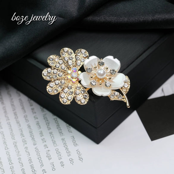 Alloy Flower Rhinestone Electroplated Brooch Pastoral Style
