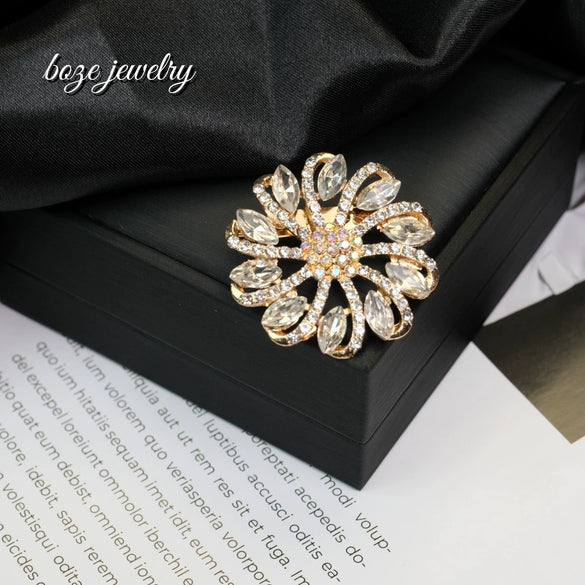 Alloy Flowershaped Diamondencrusted Electroplated Brooch Retro Creative Style For Women And Unisex