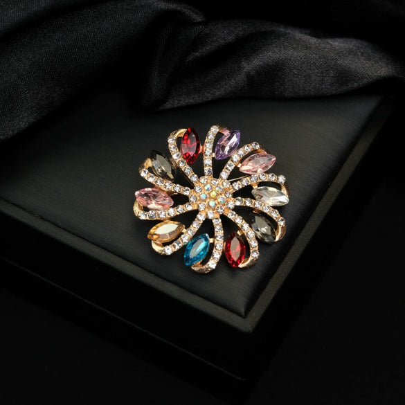 Alloy Flowershaped Diamondencrusted Electroplated Brooch Retro Creative Style For Women And Unisex