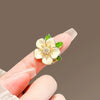 Alloy Gardenia Flower Brooch For Women With Electroplating Traceless Pins And Antirunning Buckle