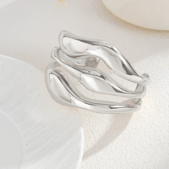 Alloy Geometric Asymmetrical Open Crystal Chain Stacked Finger Bracelet For Women With Electroplating