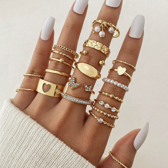 Alloy Geometric Black Butterfly Diamond Pearl Ring Dripping Oil Highend Unisex