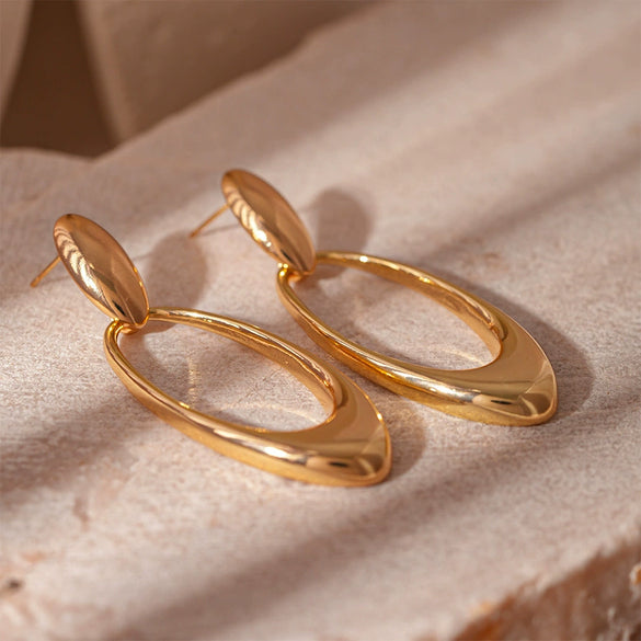 Alloy Geometric Circle Love Starfish Earrings For Women With Electroplating Design